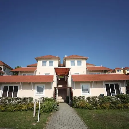 Wellness Park Διαμέρισμα Dunaszentmiklós